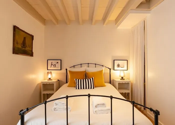 Apartment La Belle Place Honfleur